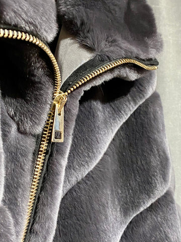 Suprema Venezia Collared Fur Fill Zip Cape with Belt