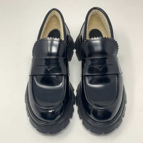 Alexander McQueen Lined Lug Loafer