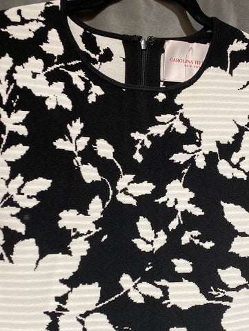 Carolina Herrera Black and White Floral Stretch Knit Short Sleeve Flare Dress