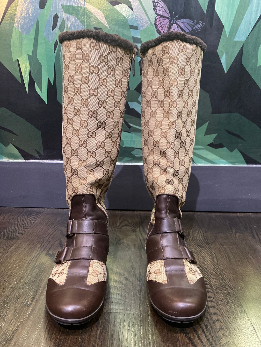 Gucci logo boots sales