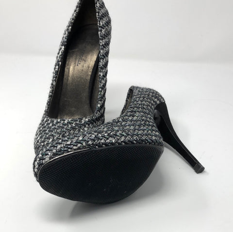 DEVI KROELL Woven Greys Rounded Toe Pump