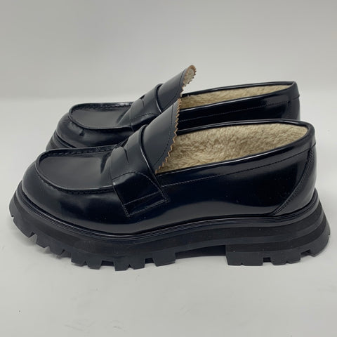 Alexander McQueen Lined Lug Loafer