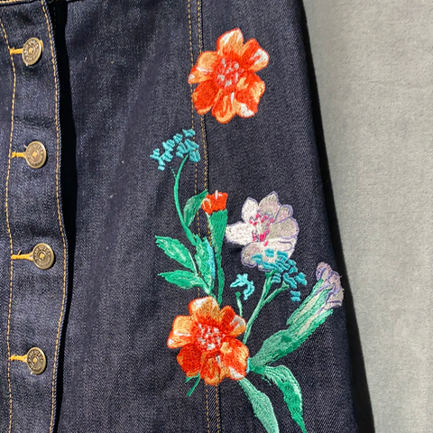 Kate Spade Denim Floral Embroidered A Line Denim Button Skirt