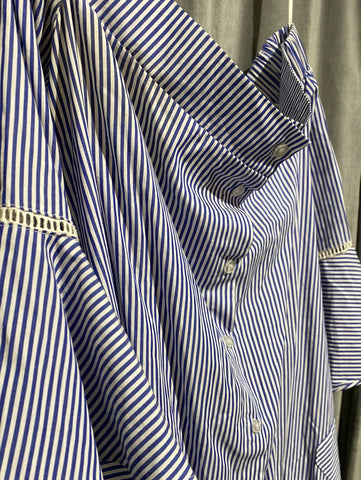 GRACIA Blue and White Striped Off the Shoulder Short Bell Sleeve Dress