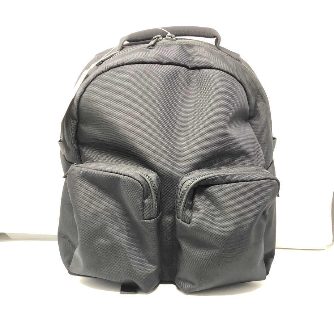 BC原宿店YEEZY(イージィー) Season1 BackPack 未使用品 入荷しました