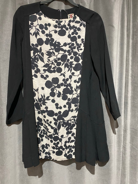 Isola Marras Black and White Mini Dress