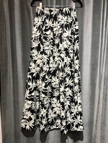 (Nude) Black and White Cotton Two Piece Maxi Set
