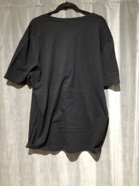 Gucci Mens Black T Shirt with White Painted Diamonds