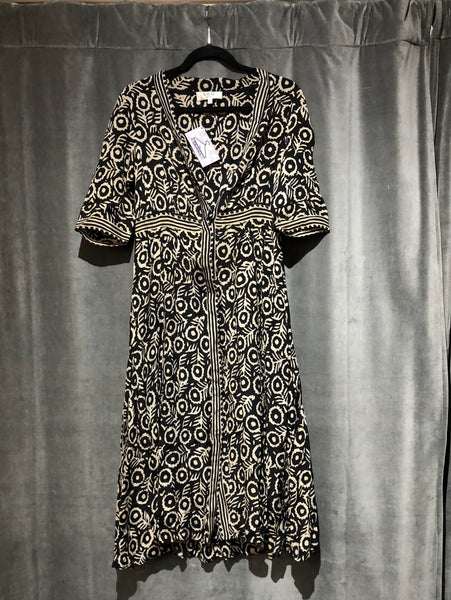 Sea New York Black and White Print 'Emi' Midi Dress