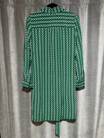 Diane Von Furstenberg Green Silk Collared Button Down Shirt Dress The Hangout Diane Von Furstenberg Green Silk Collared Button Down Shirt Dress The Hangout