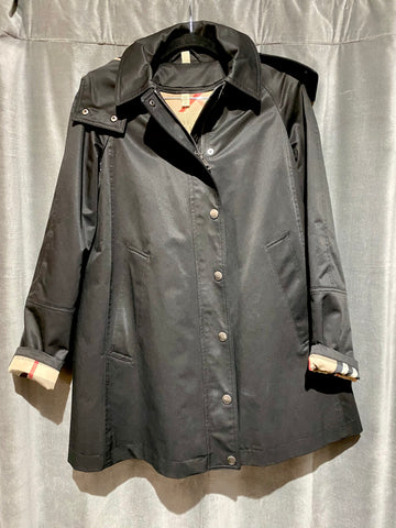 Burberry Black Hooded Raincoat with Zip In Linging